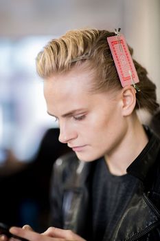 24301026_j-mendel-kristina5_1.jpg