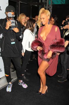 24332894_Beyonce_attends_TIDAL_X1020_Amp