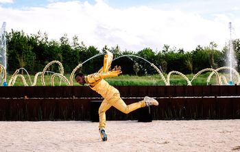 Jean-Michel Othoniel, à Versailles : le nouveau Bosquet du Théâtre d`Eau - Page 2 24396740_ladanceproject_1