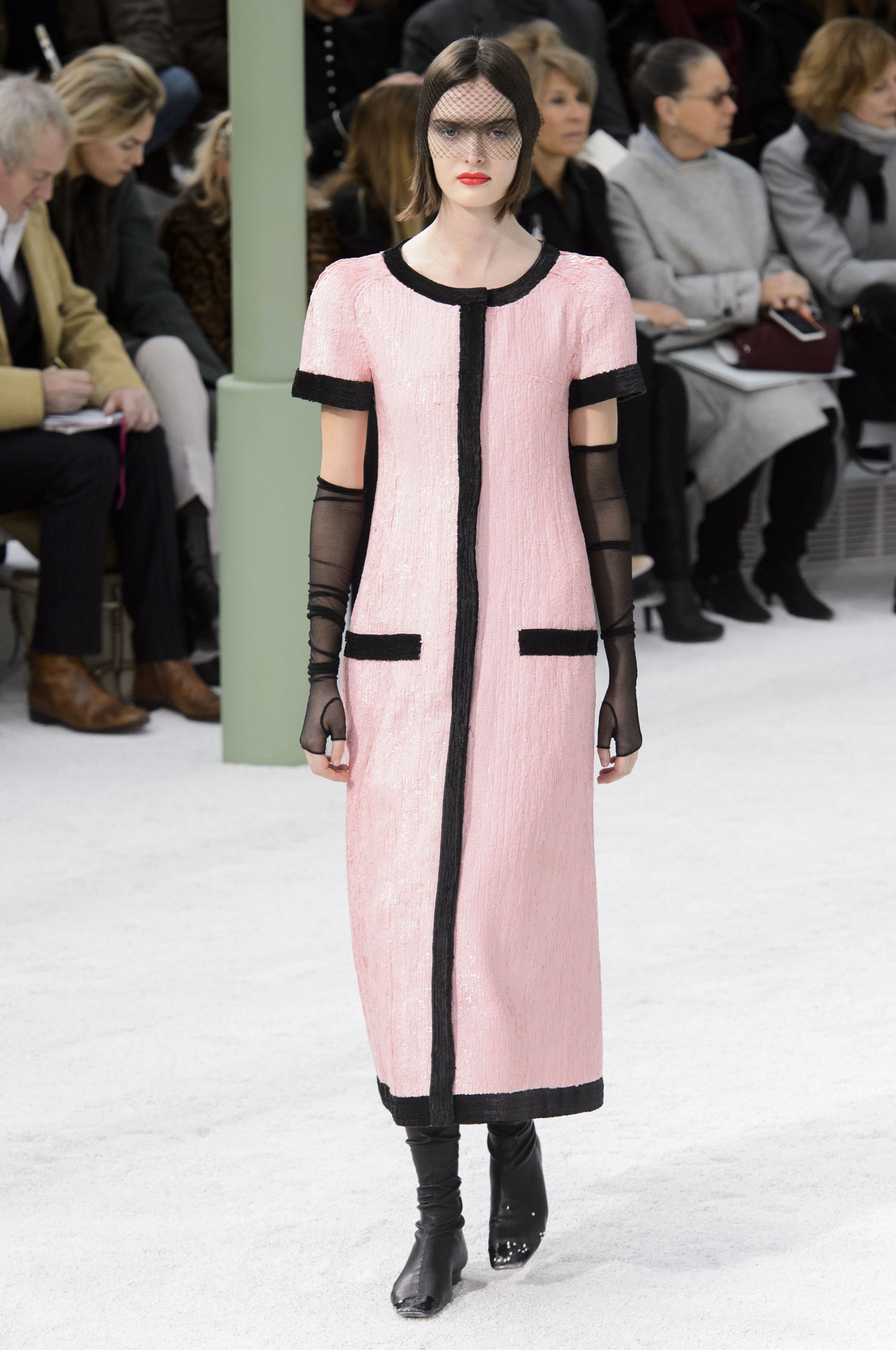 chanel haute couture spring 2015 pfw 56 sam