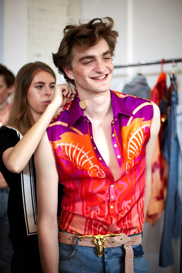 Katie Eary SS 15 Backstage fy 3