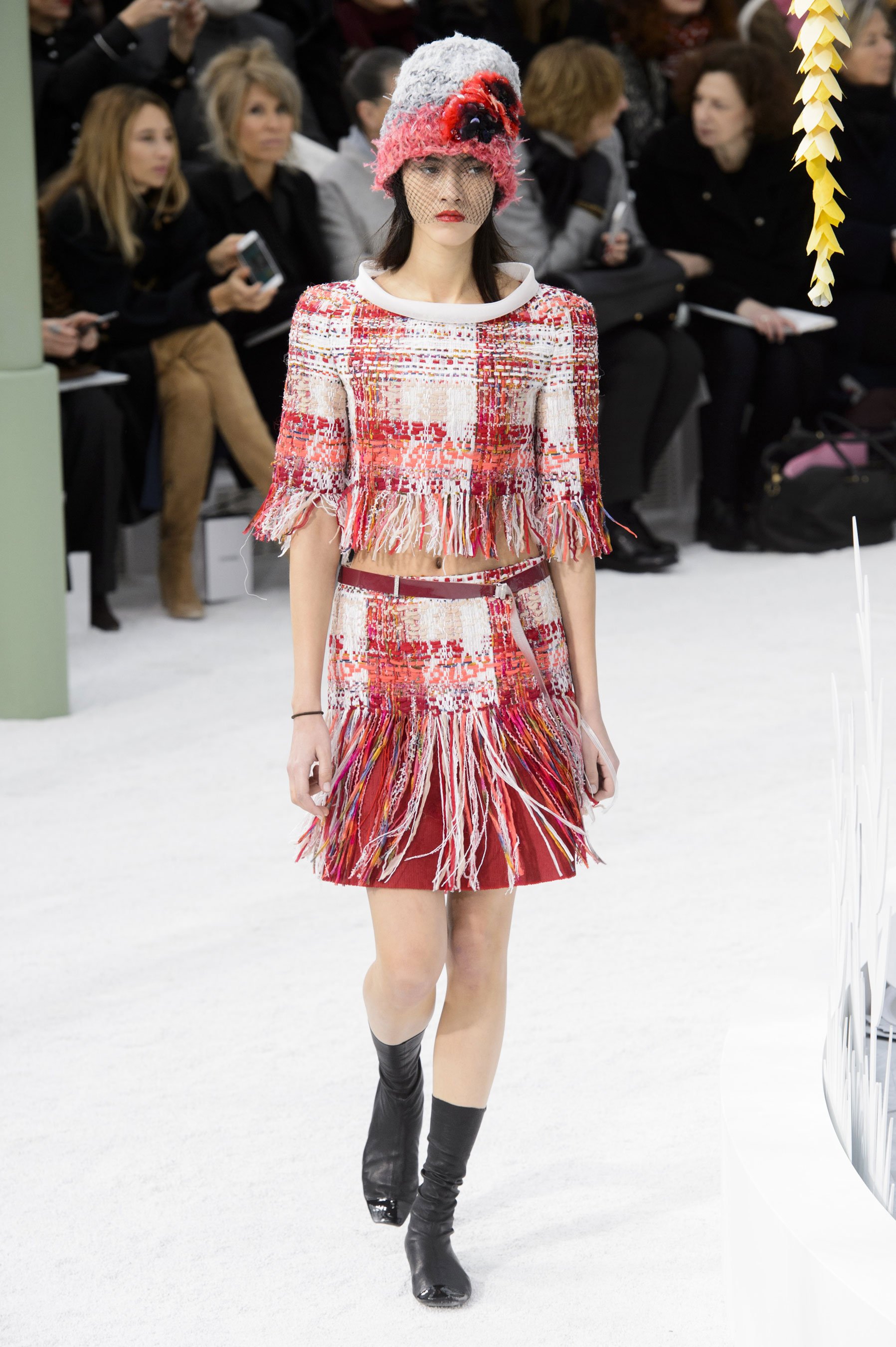 chanel haute couture spring 2015 pfw 32