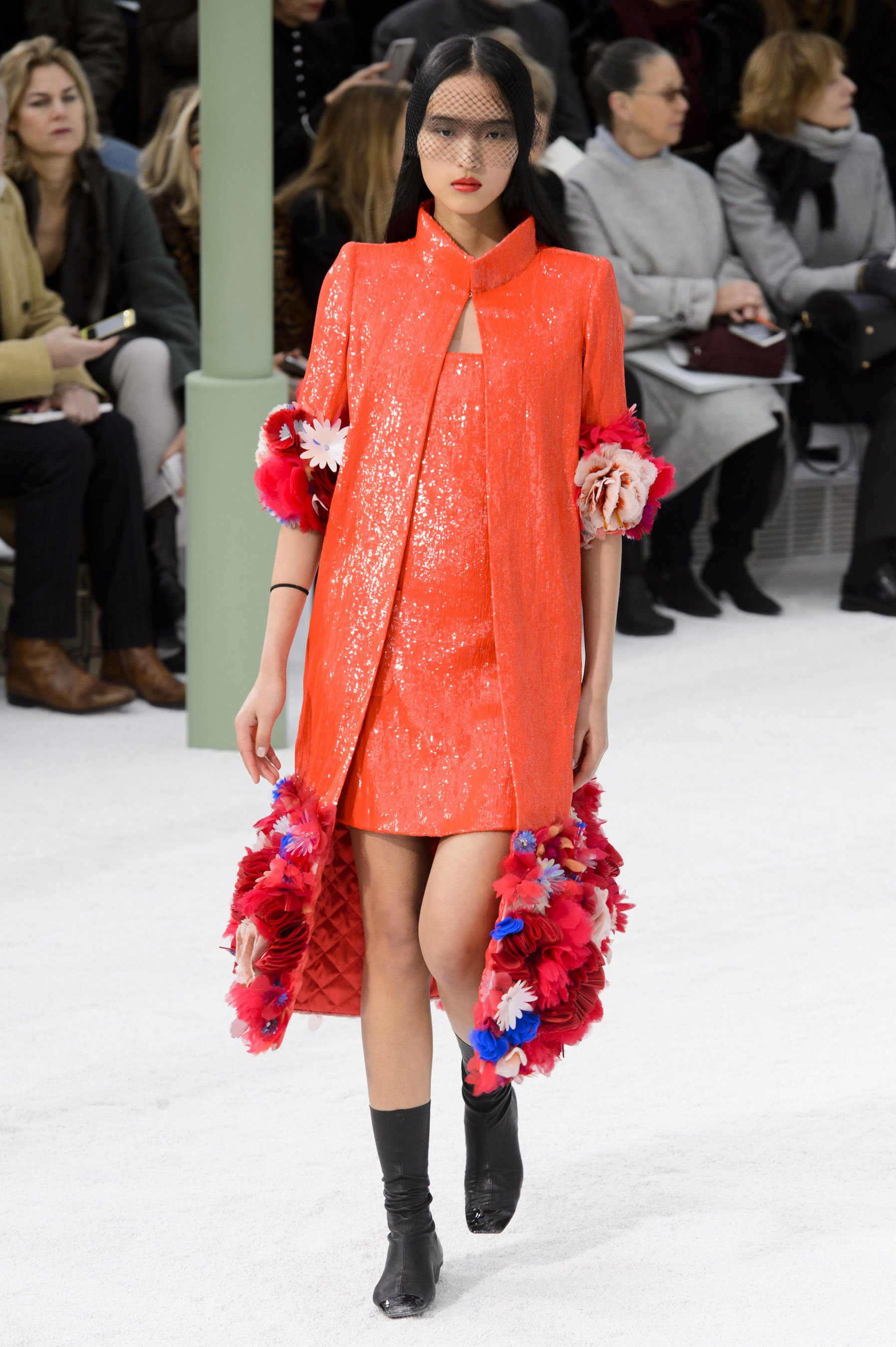 chanel haute couture spring 2015 pfw 50 luping