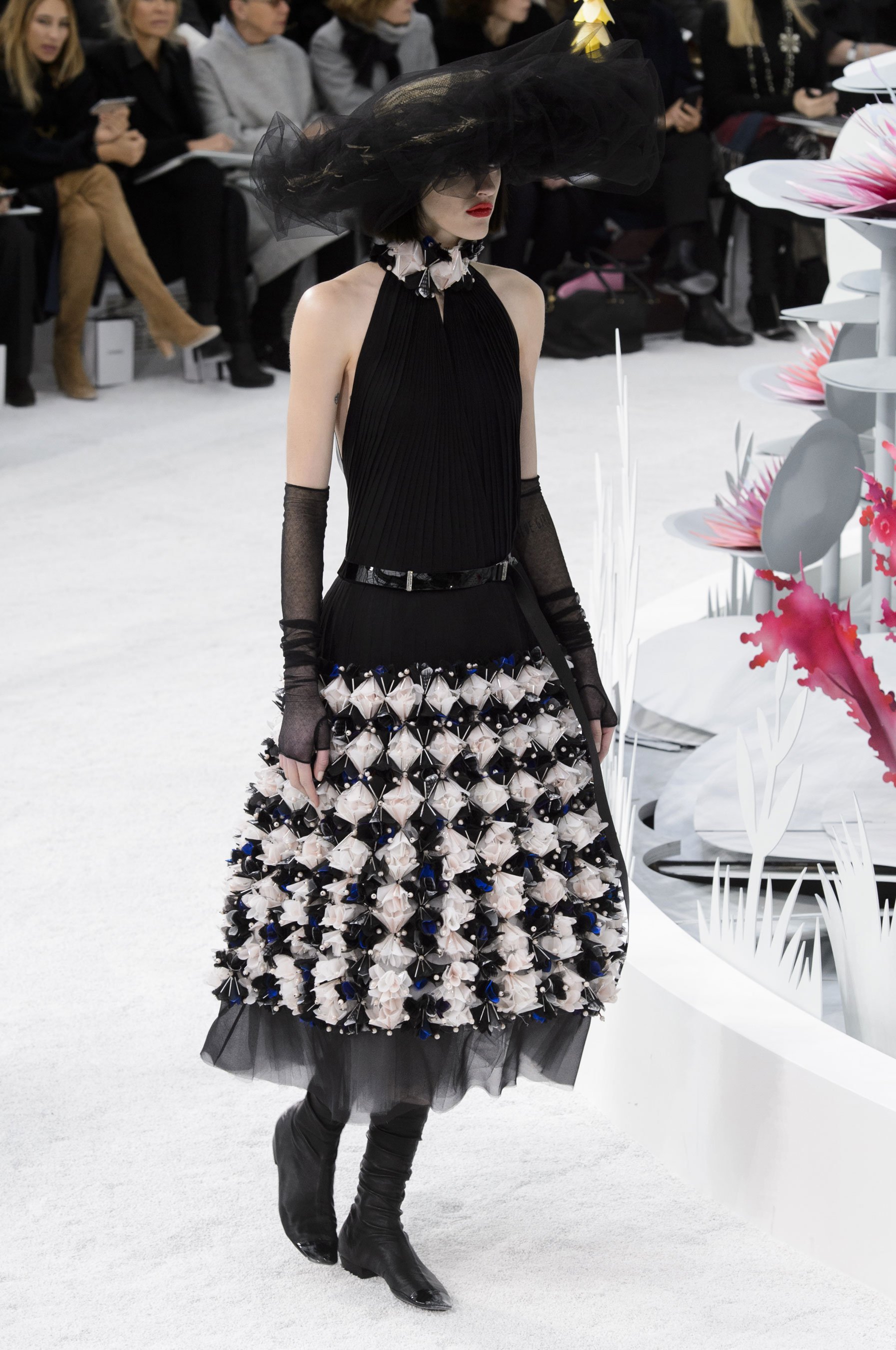 chanel haute couture spring 2015 pfw 66 sarah