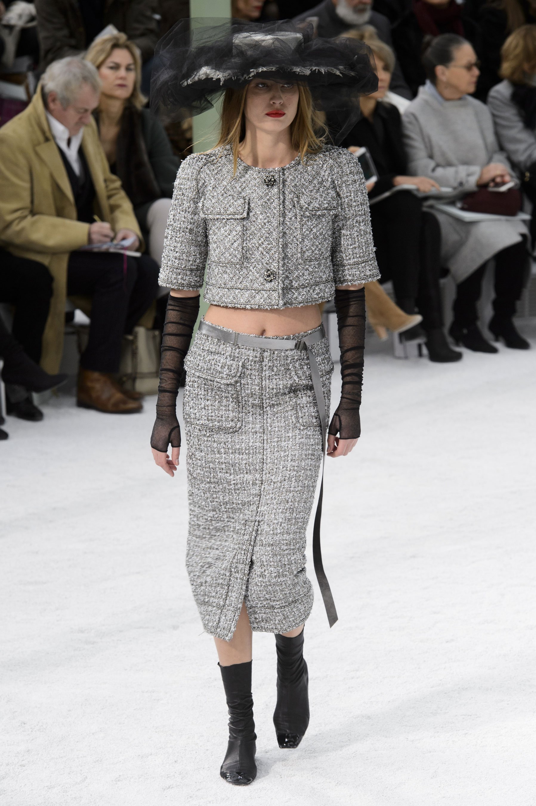 chanel haute couture spring 2015 pfw 20 nadja