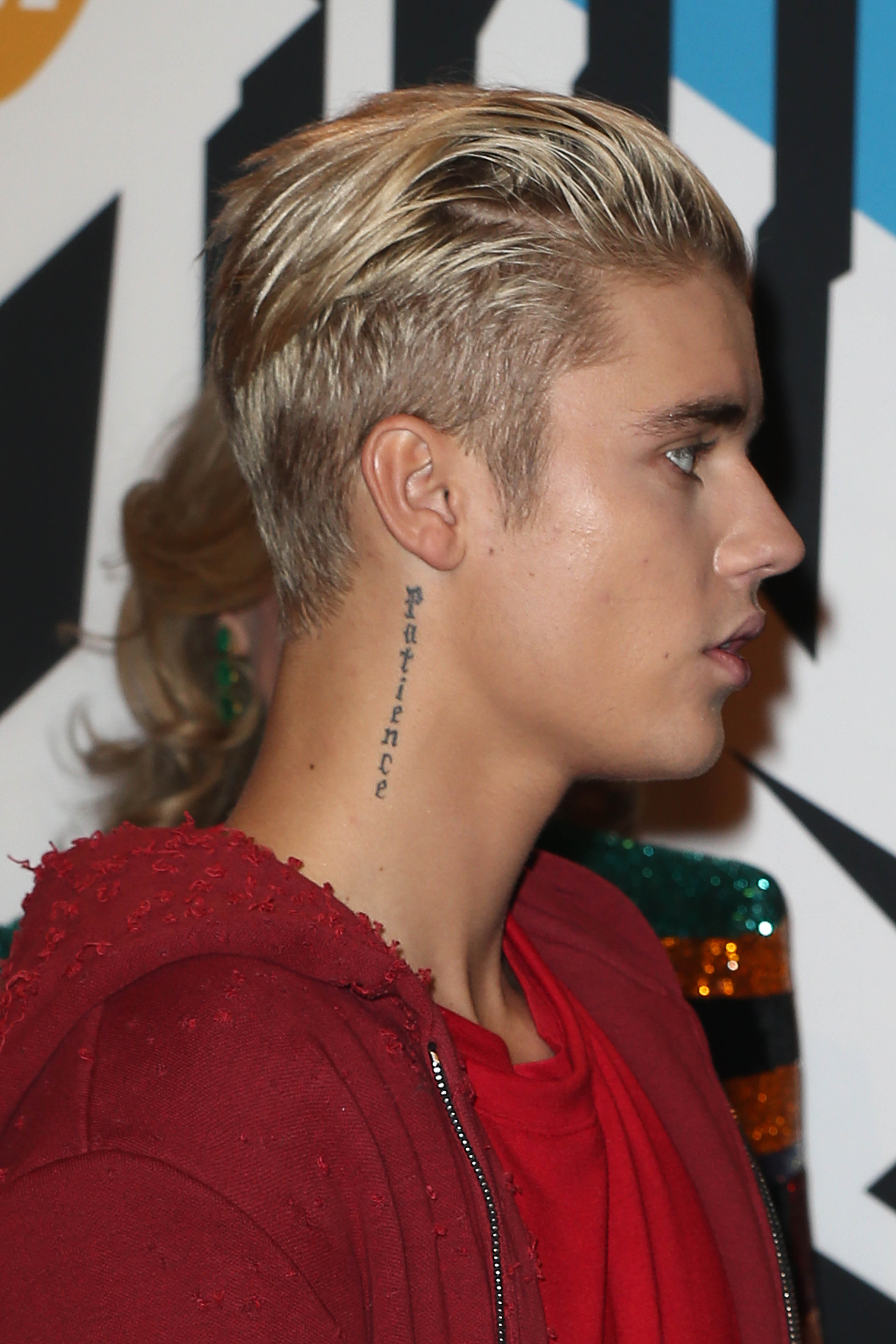 Justin Bieber attends the MTV EMAs 2015 10