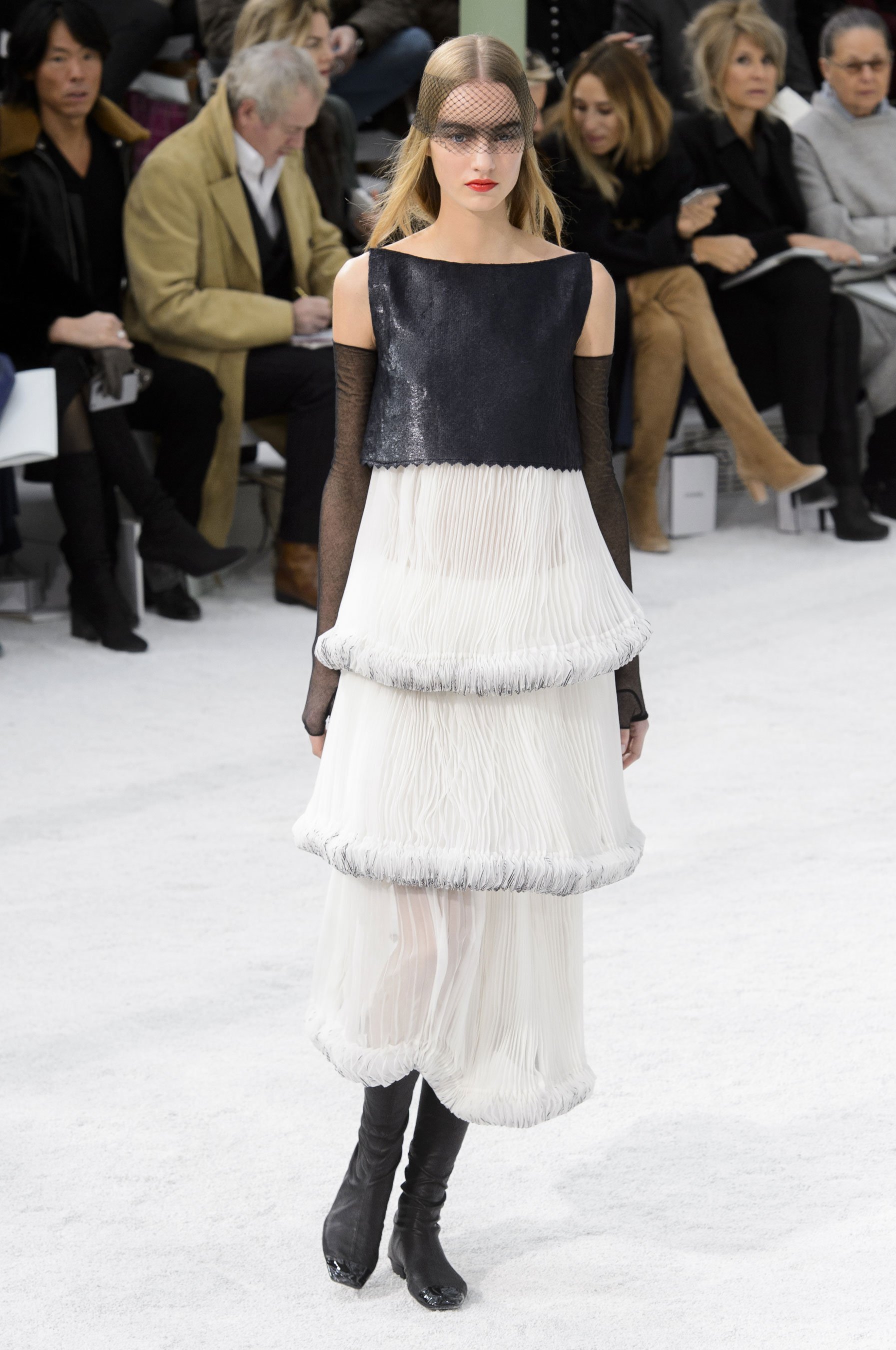 chanel haute couture spring 2015 pfw 57 maartje