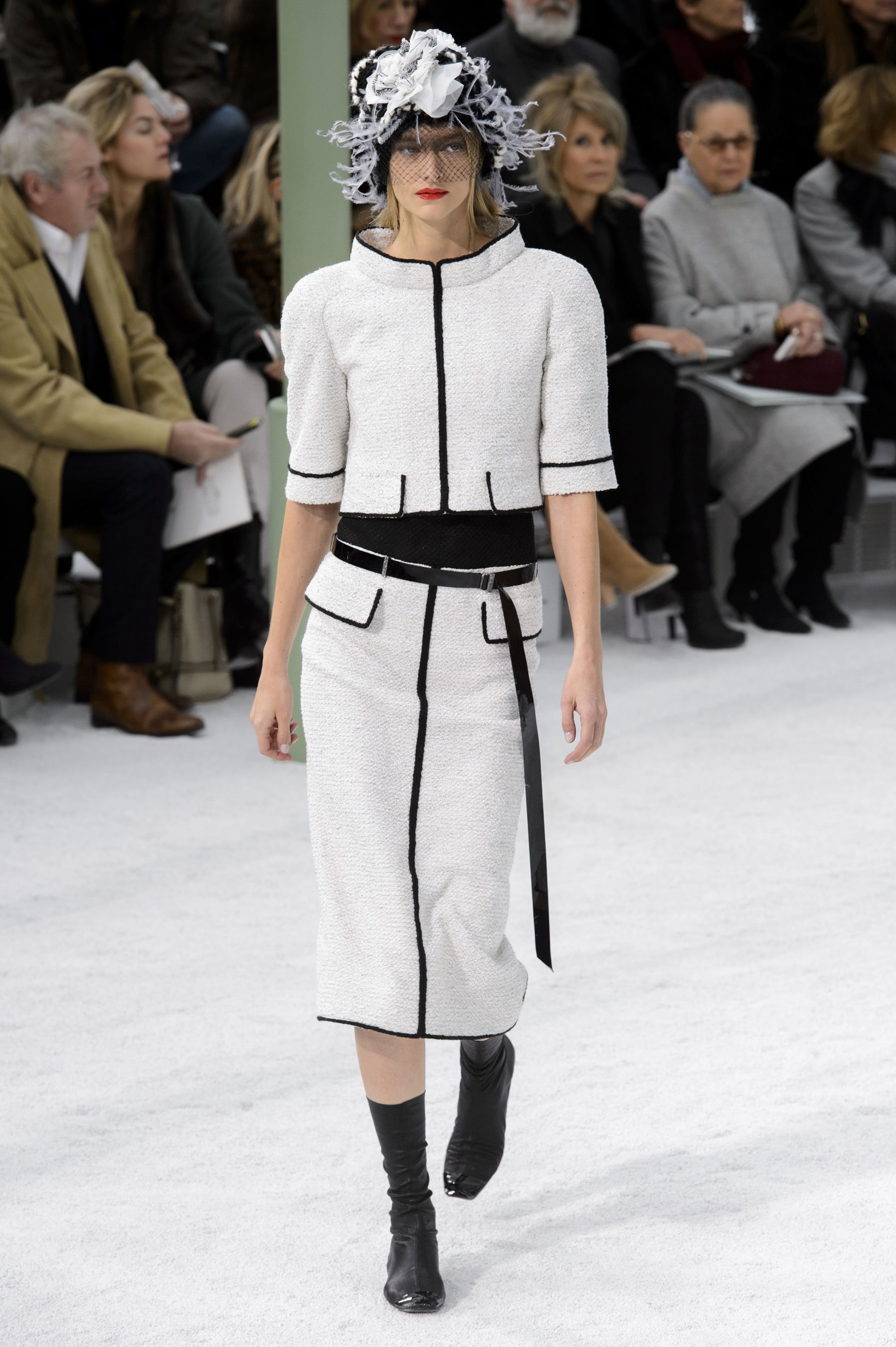 chanel haute couture spring 2015 pfw 14 nadine